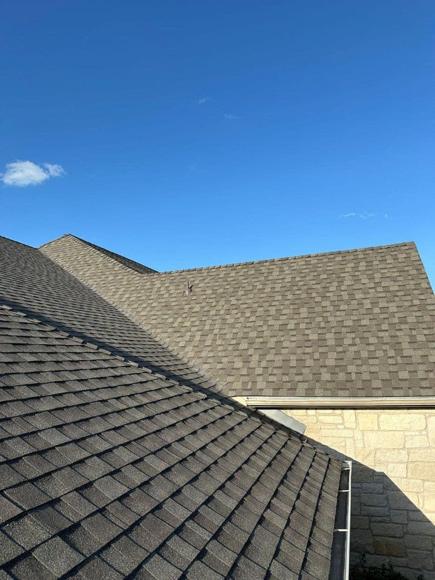 Gallery photos for Modern Roof Makeover Enhances Home Protection: Image #3