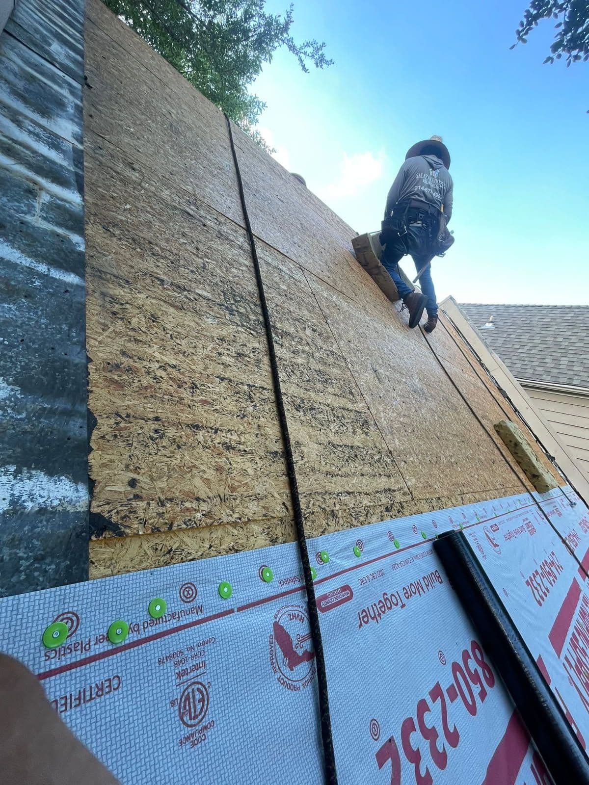 Gallery photos for Expert Roofing Solutions for Any Challenge: Image #1